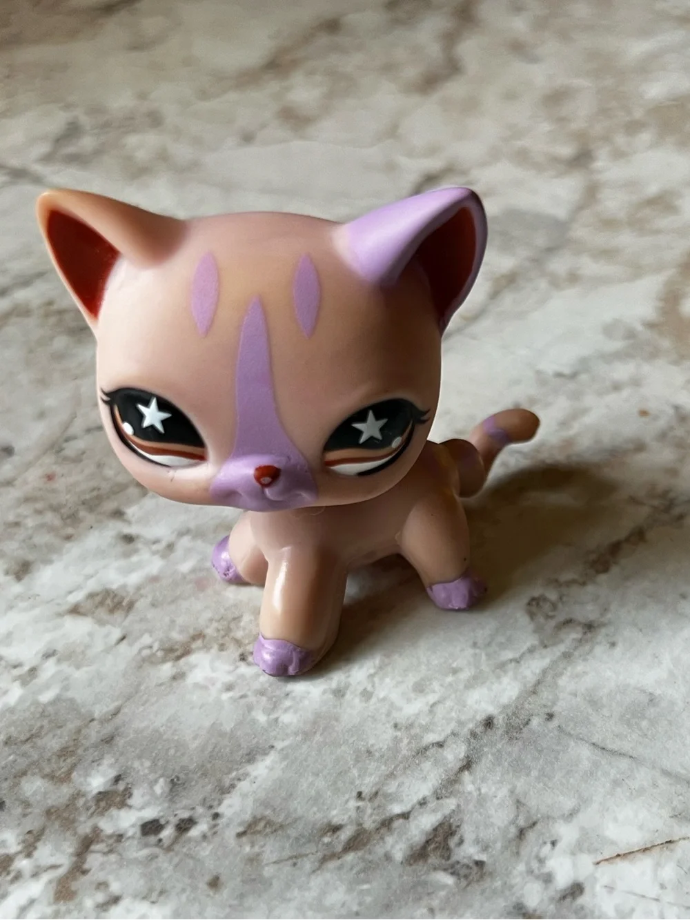 Authentic Hasbro Littlest Pet Shop (LPS) Shorthair Cat #933